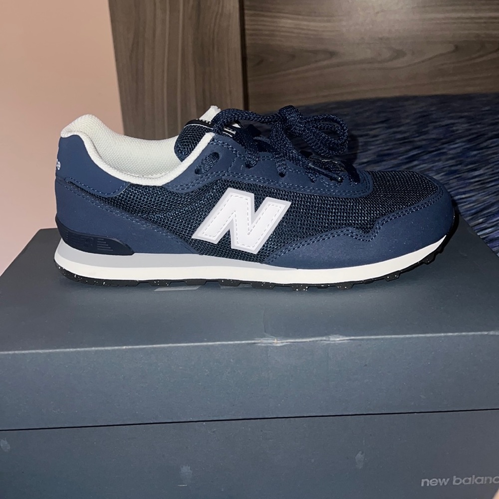 NEW BALANCE